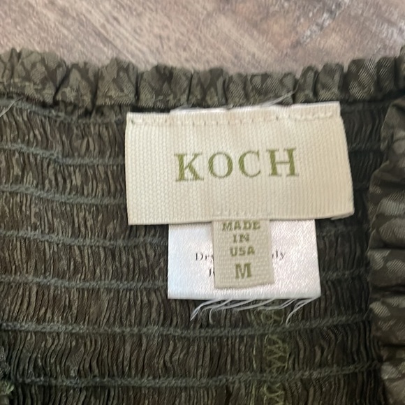 koch M olive python erica smocked shorts - Picture 4 of 5